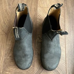 blundstone 587 washed black boots